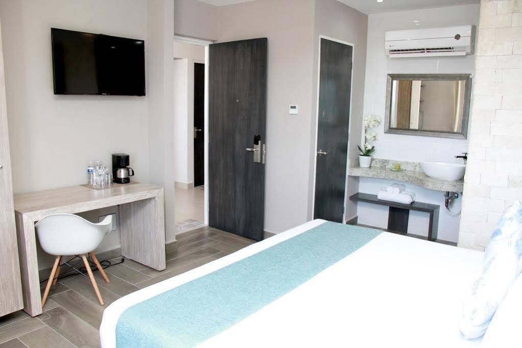 Illusion Xpress I Attraction Hotel Deluxe 신데 델 카르멘 외부 사진