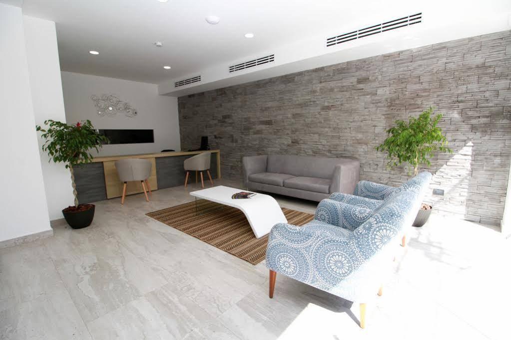Illusion Xpress I Attraction Hotel Deluxe 신데 델 카르멘 외부 사진