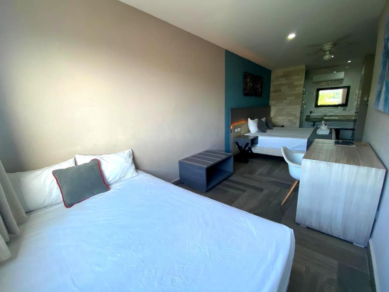Illusion Xpress I Attraction Hotel Deluxe 신데 델 카르멘 외부 사진