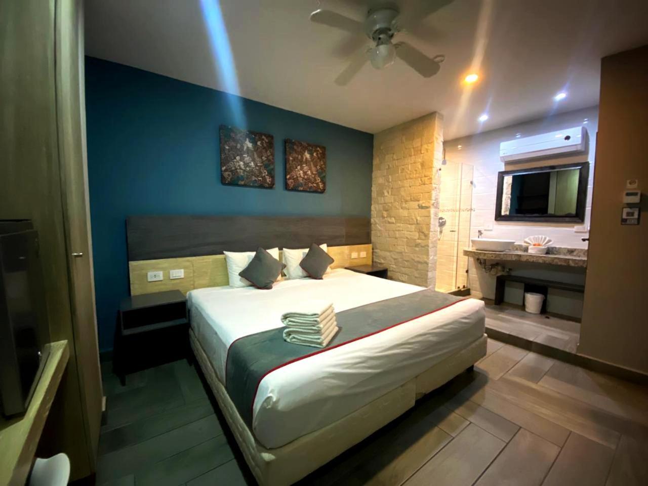 Illusion Xpress I Attraction Hotel Deluxe 신데 델 카르멘 외부 사진