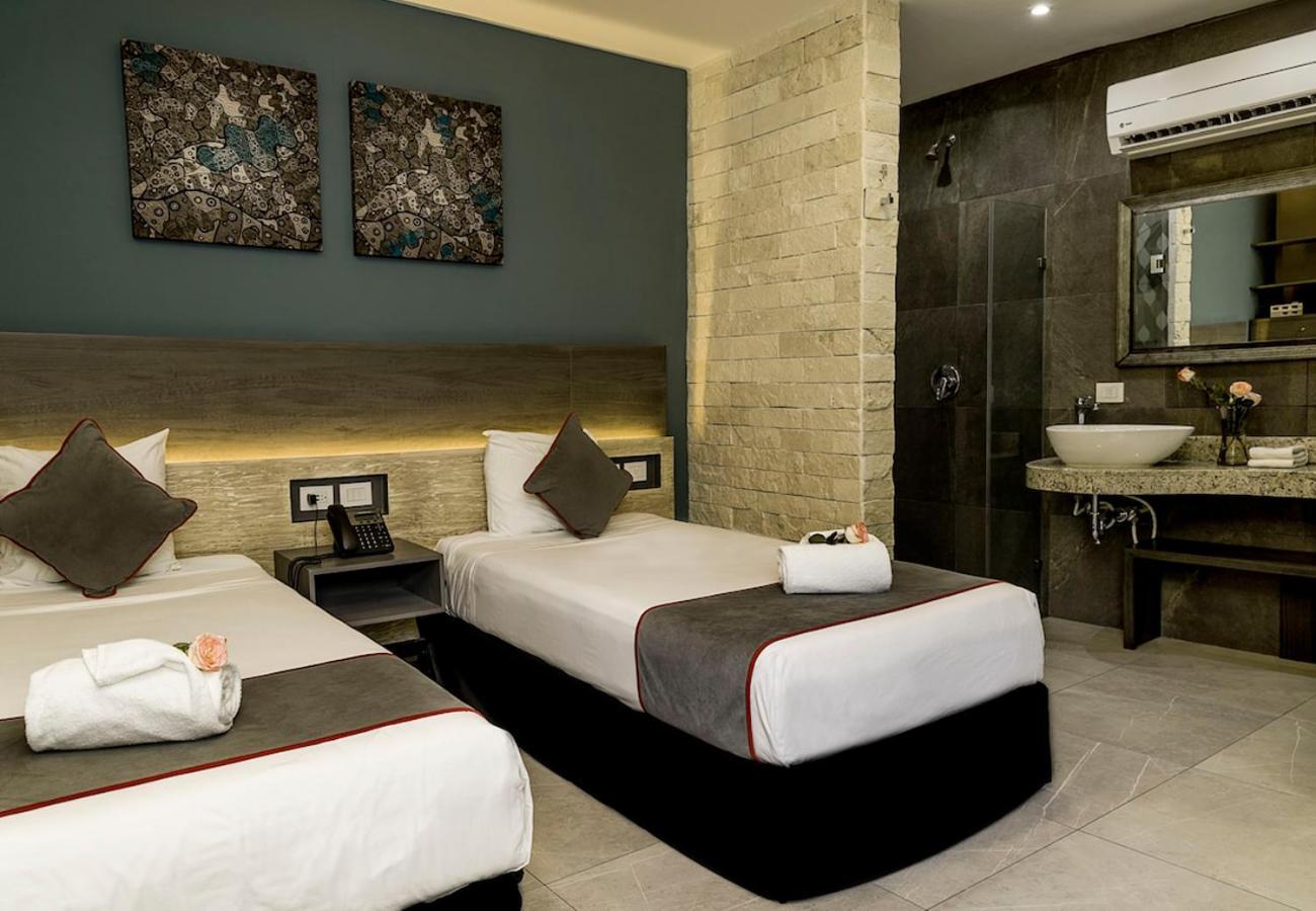 Illusion Xpress I Attraction Hotel Deluxe 신데 델 카르멘 외부 사진